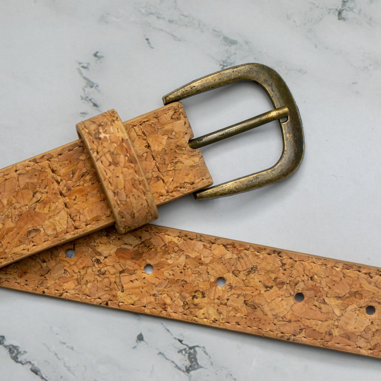 Natural cork beige vegan leather belt for women: Sands by Flippysustainables | Sustainable, 100% eco friendly waist belt | luxury belt