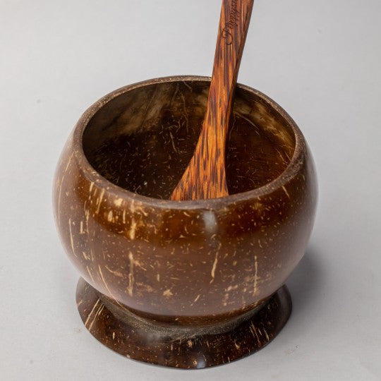 Versatile Coconut Bowl with Spoon - Ideal Service Bowl for Various Uses