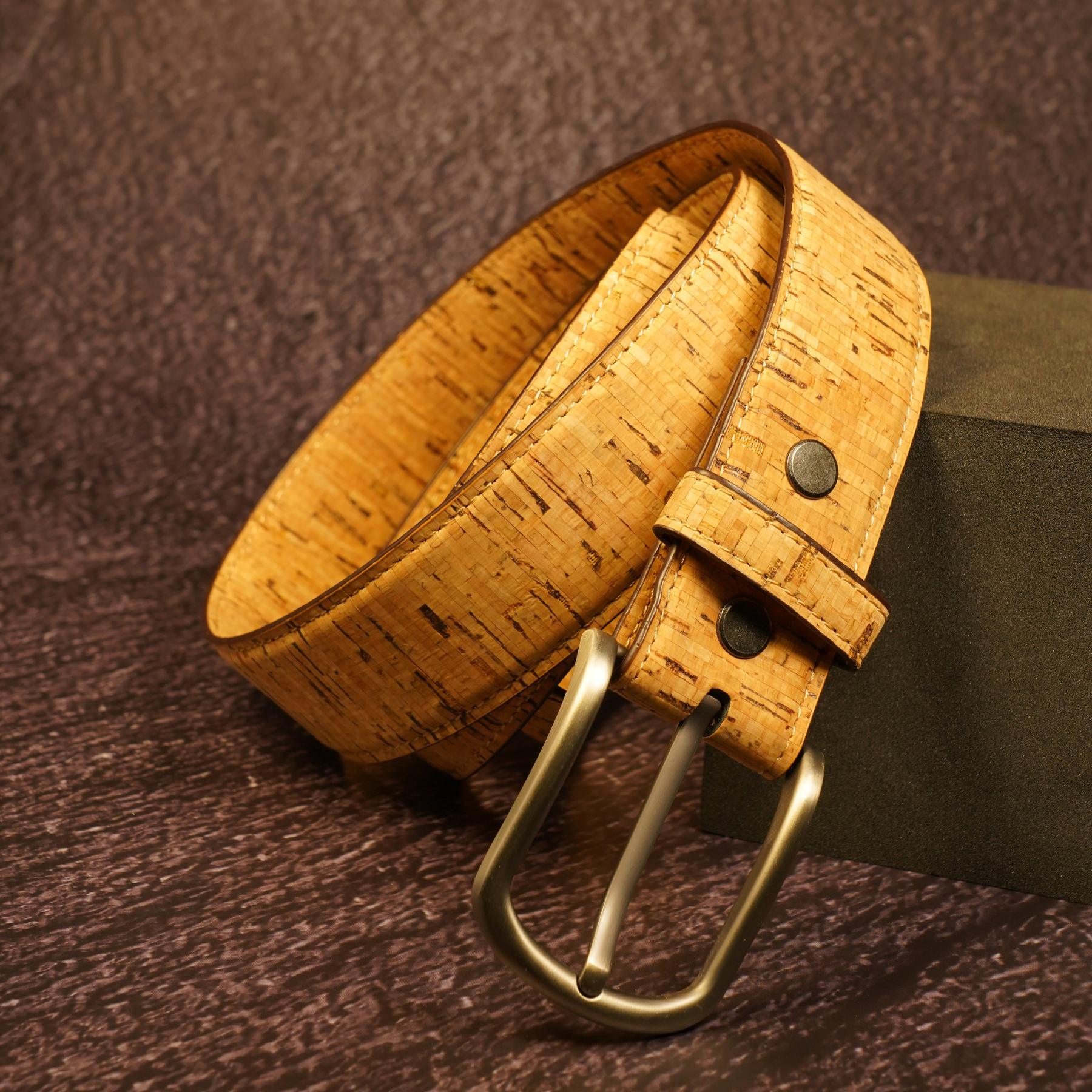 Buy Flippysustainables Vegan Belt for men | Best luxury belt | Metal Buckle | Cork Leather | perfect gift for him			